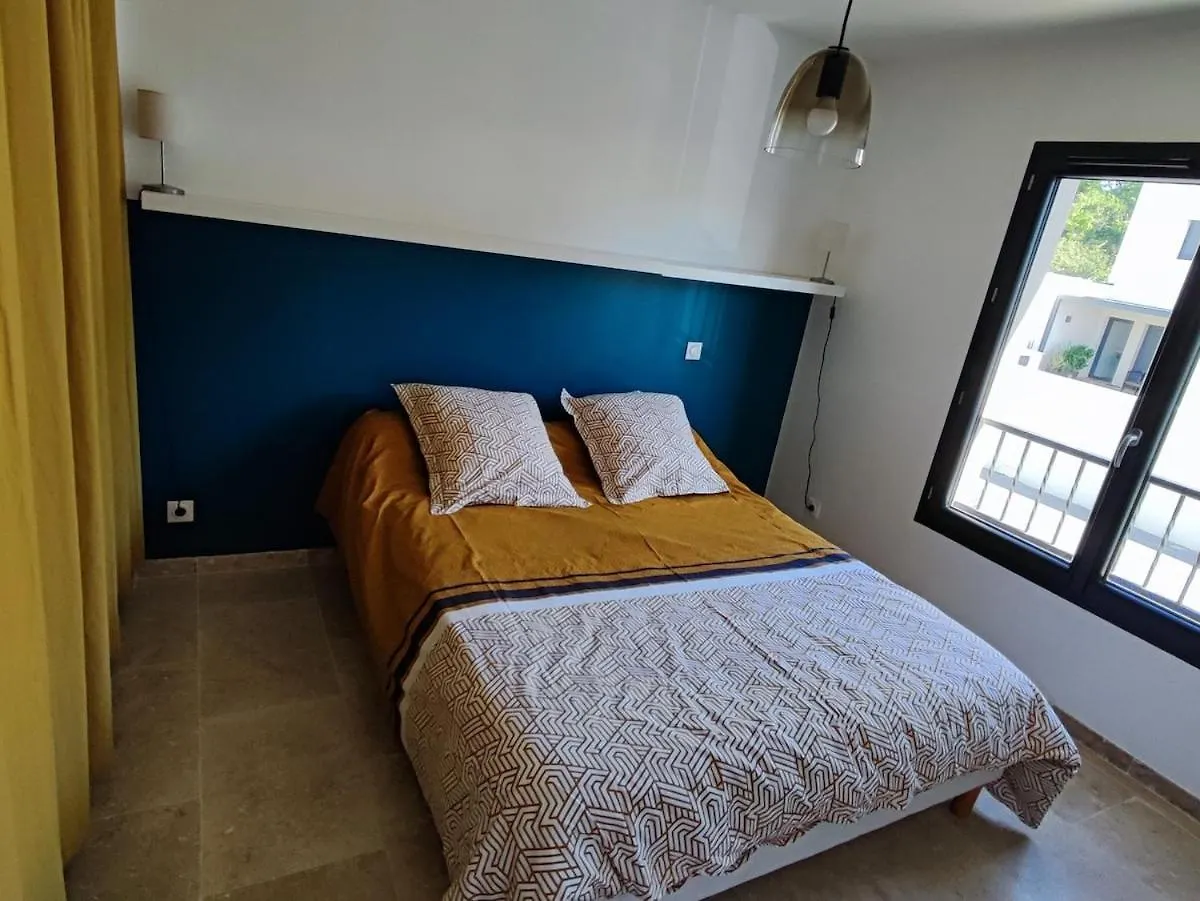 Holiday home Maison En Provence Pour Un Ete Sous Le Soleil L'Isle-sur-la-Sorgue